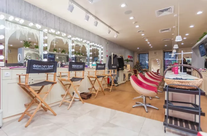 Салон укладки волос "Фен dry bar".