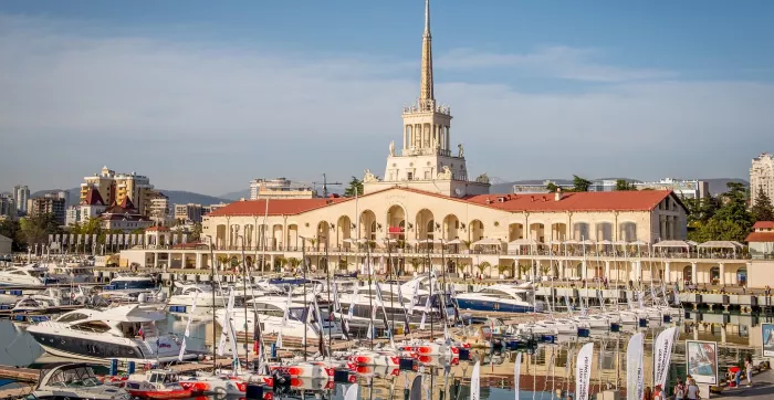  Яхт-клуб "Sochi Grand Marina by Burevestnik Group"
