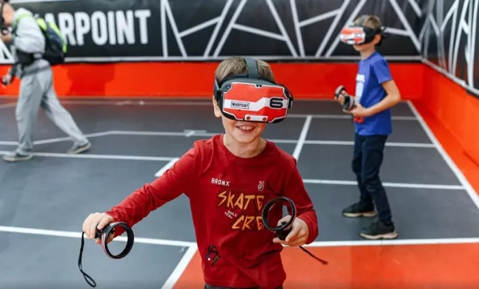 Парк виртуальной реальности "VR-клуб Warpoint".