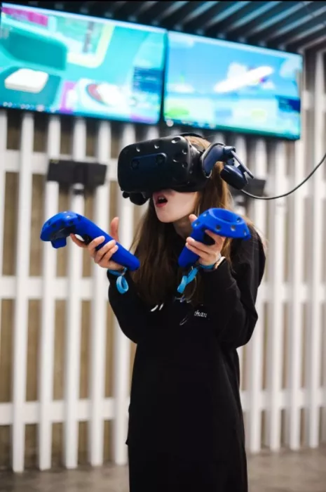 Парк виртуальной реальности "Mir Vr".
