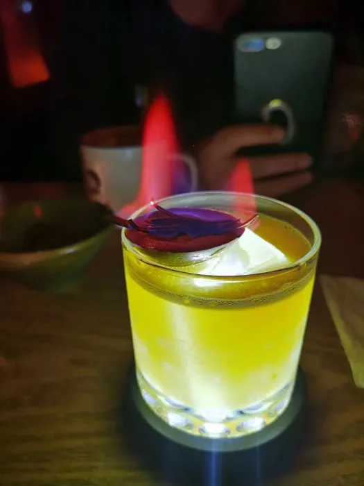 Бар «Mai Bar»