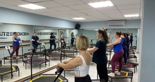 Фитнес-клуб "Fitjumping​".