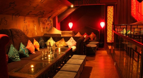 Клуб «World of Suzie Wong Club»