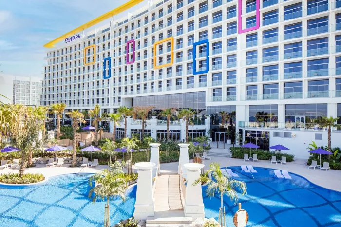Отель "Centara Mirage Beach Resort Dubai" 4*
