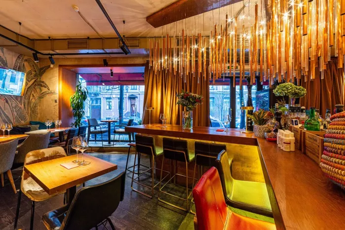 Бар «Ателье Tapas & Bar»
