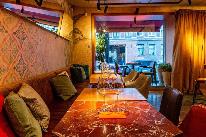 Бар «Ателье Tapas & Bar»
