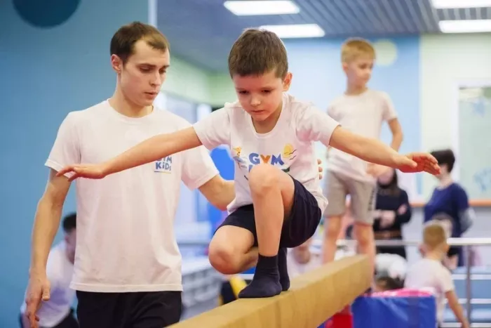 Гимнастика для детей "GYM KiDs"