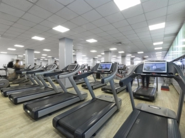 Оздоровительный центр "Orange Fitness Premium Club".