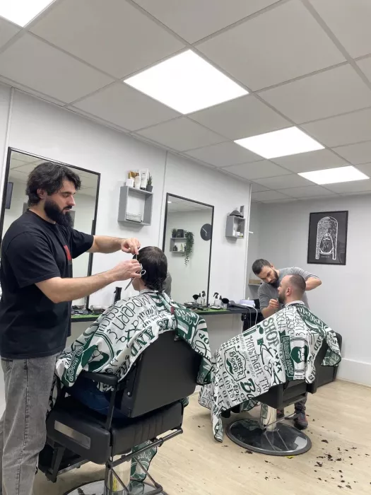Барбершоп "Barbershop Tommy"