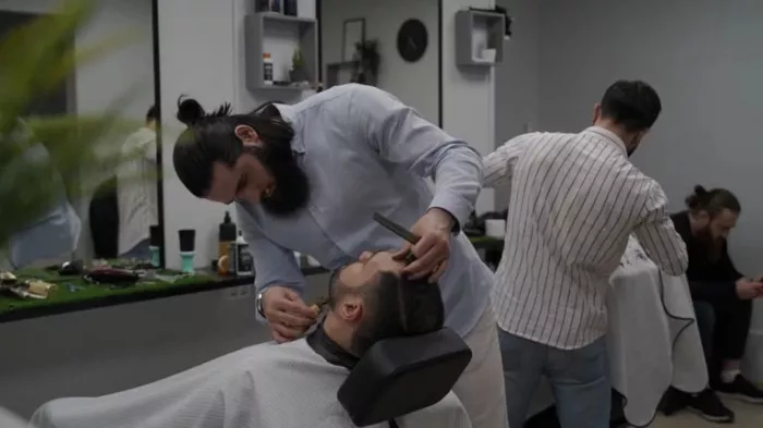 Барбершоп "Barbershop Tommy"
