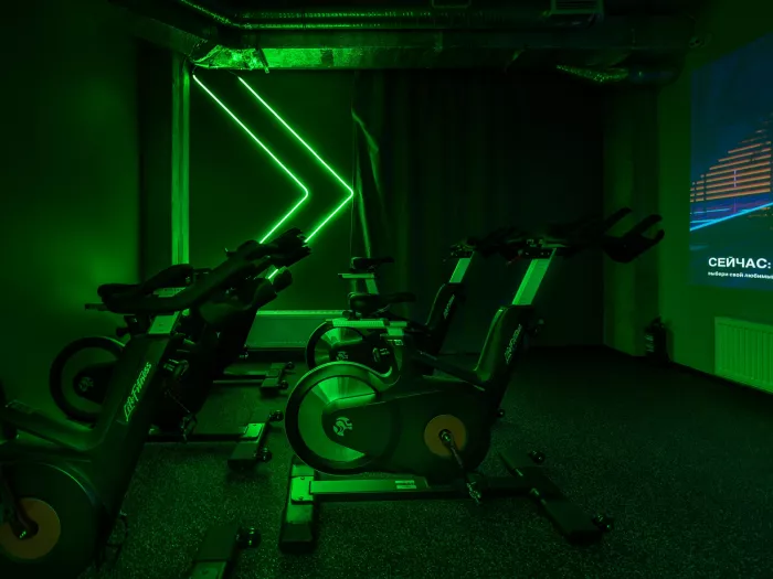 Фитнес-клуб "XFit"