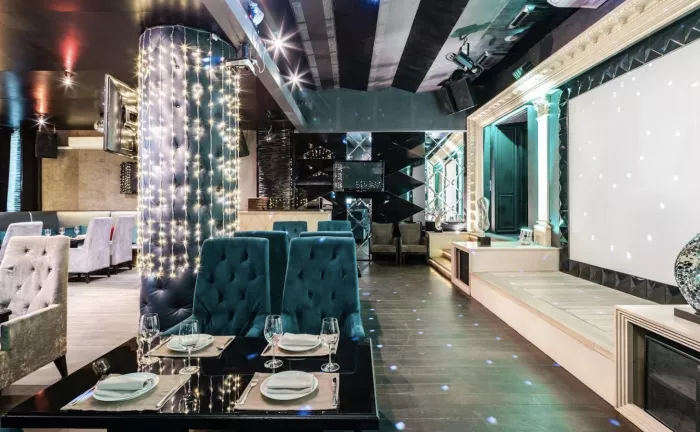 Караоке-клуб "Hamilton Lounge Bar"