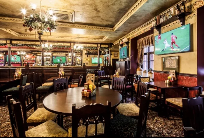 Паб "Cross Keys"