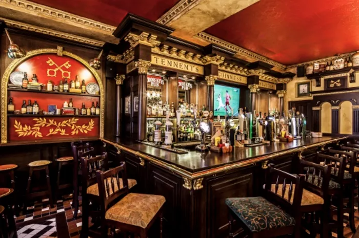 Паб "Cross Keys"