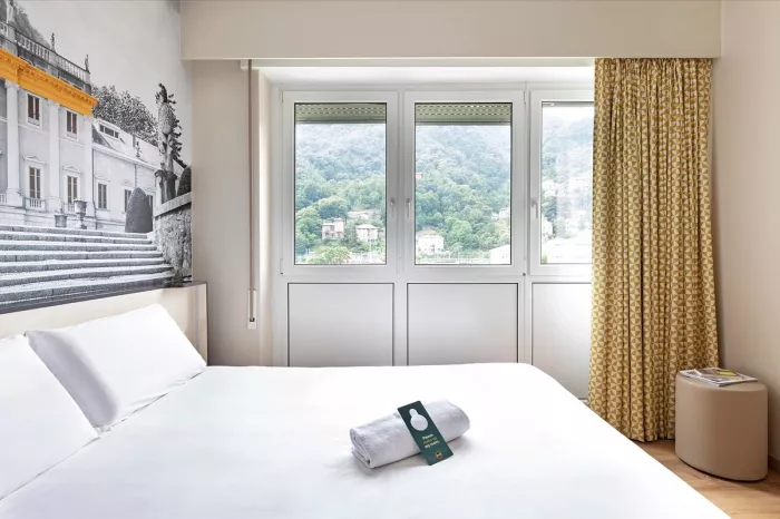 Отель B&B  Como City Center"