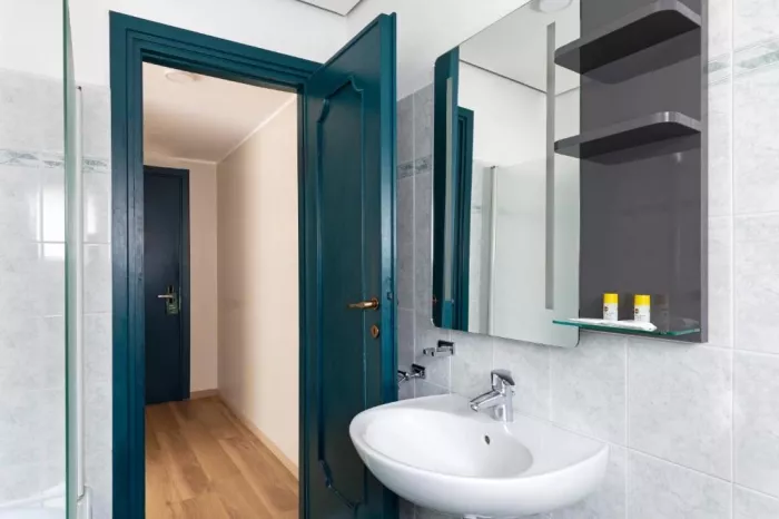 Отель B&B  Como City Center"