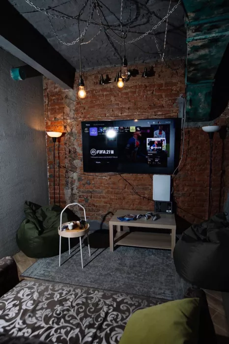 Компьютерный клуб "Cyber Lounge" на Московской