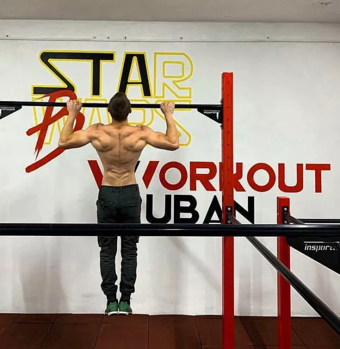 Школа Воркаута «Star Bars»