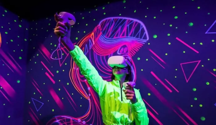 Парк развлечений "Neon park"