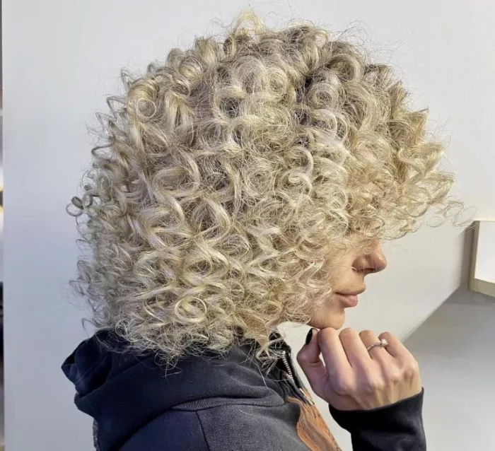 Салон красоты "Toni&Guy".