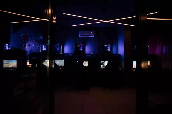 Компьютерный клуб "GG Arena" на Восточно-Кругликовской