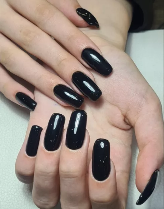 Салон красоты "Moonly".