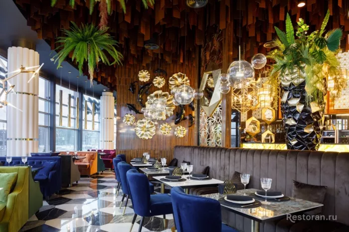 Ресторан "Cristal restaurant"