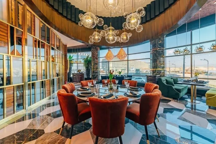 Ресторан "Cristal restaurant"