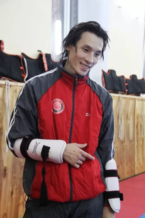 Спортивный клуб «Грандмастер»на ул. Комарова 6