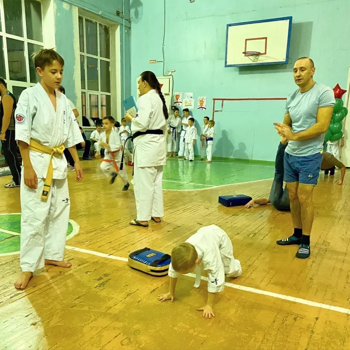 Спортивный клуб каратэ «Путь Чемпиона» на ул.Ленина