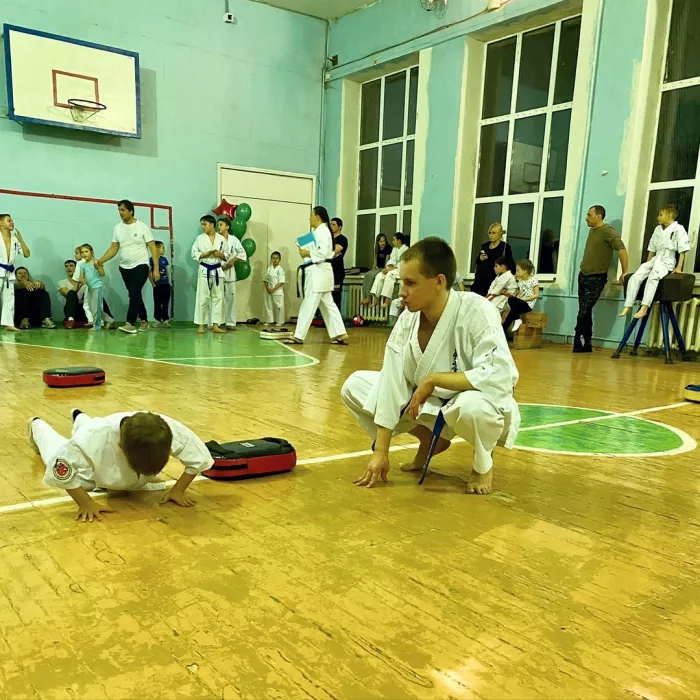 Спортивный клуб каратэ «Путь Чемпиона» на ул.Ленина