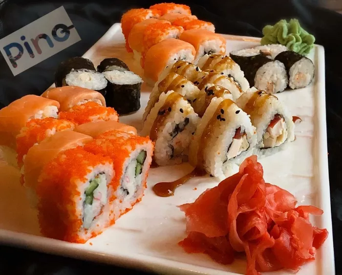Кафе "Pino".