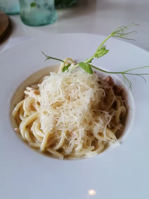 Кафе "Pino".
