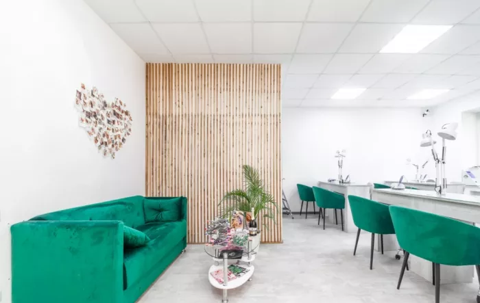 Студия маникюра "NailMaker Bar".