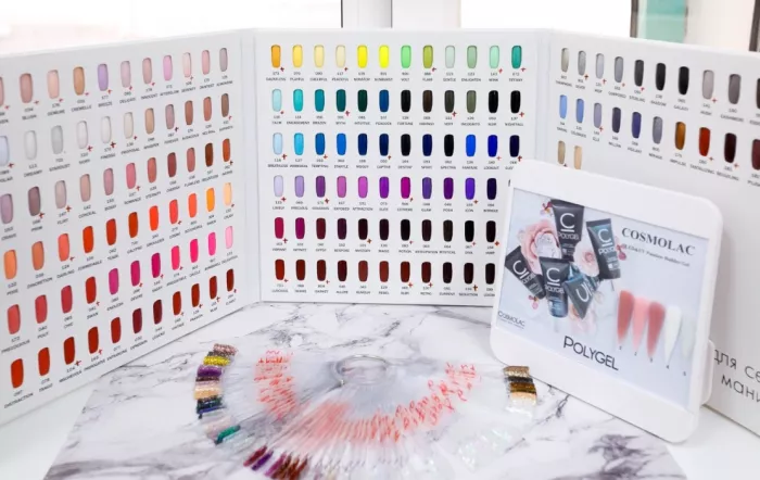 Студия маникюра "NailMaker Bar".