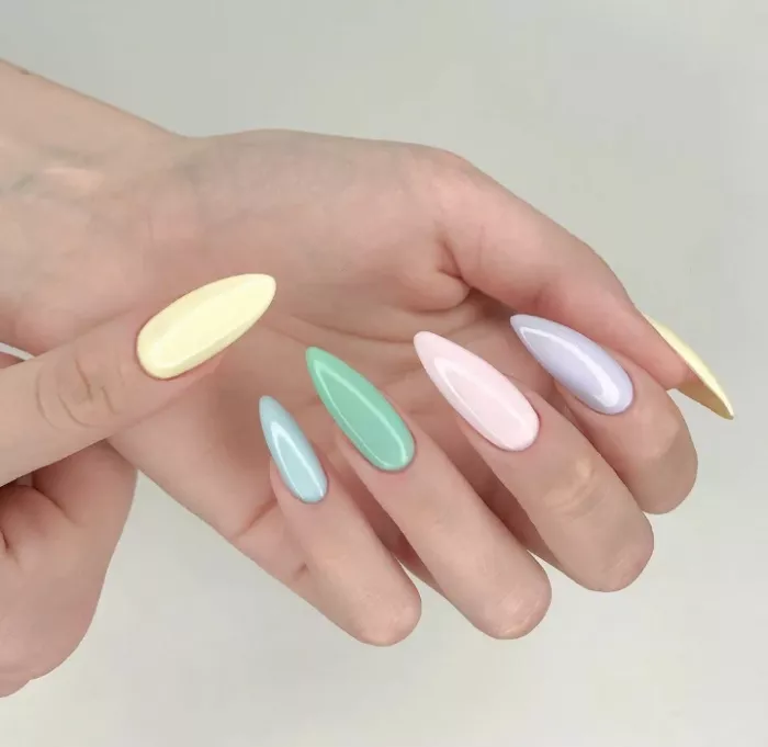 Студия маникюра "NailMaker Bar".