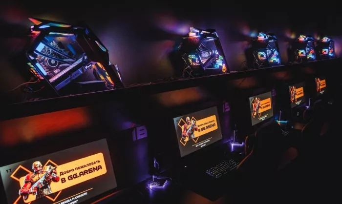 Компьютерный клуб "GG Arena" на Комарова