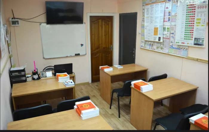 Учебный центр подготовки кадров транспортно-дорожного комплекса