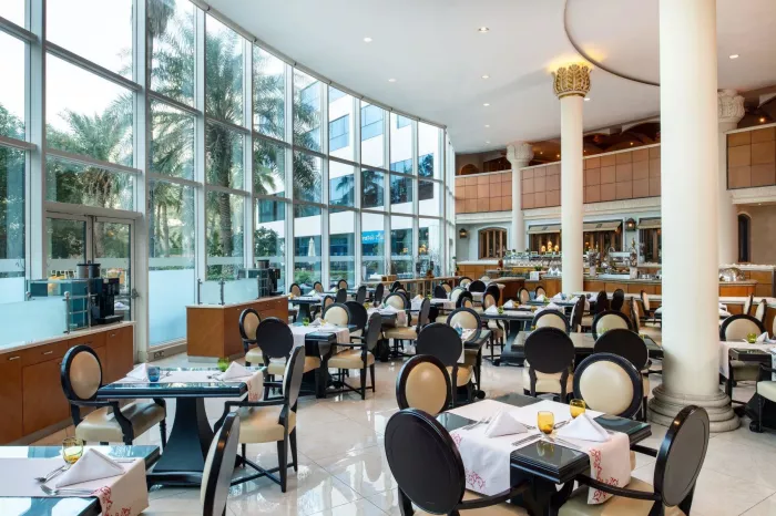 Отель "Sheraton Jumeirah Beach Resort" 5*