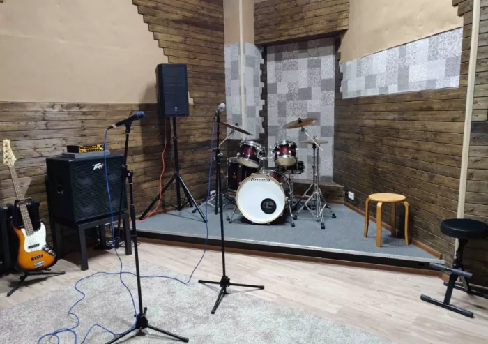 Музыкальная студия "Nazarov Studio".