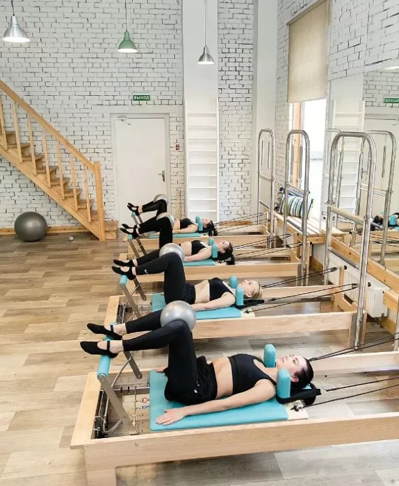 Фитнес-клуб "MVpilates"