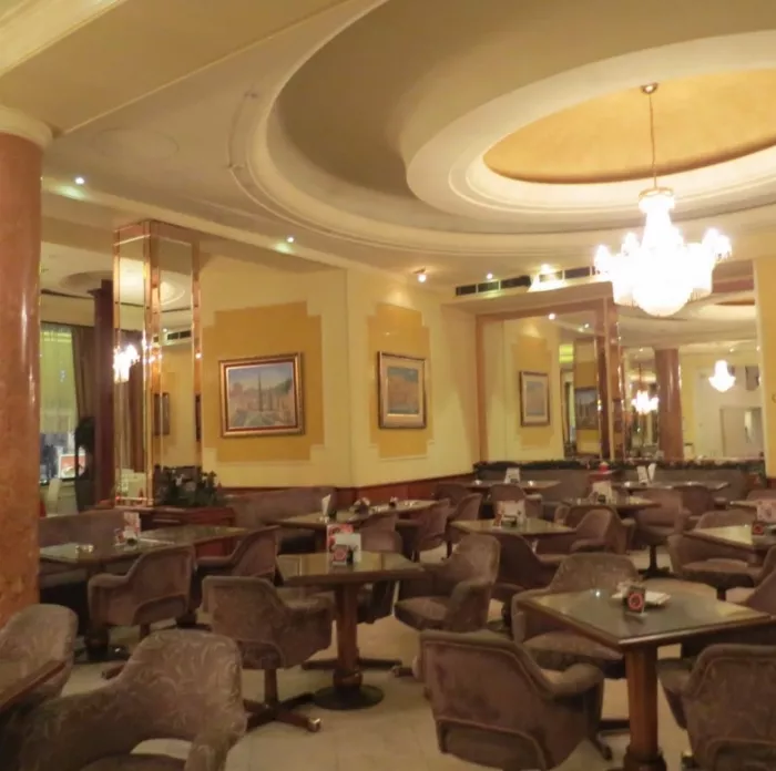 Hotel Majestic
