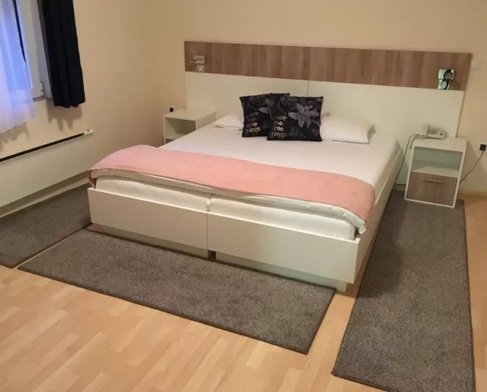 Airport Hotel