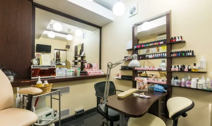 Салон красоты "Paul Mitchell" на Ленинском.