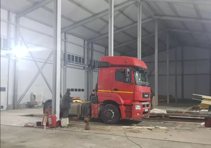 Авторемонт и техобслуживание "АвтоТрансСервис".
