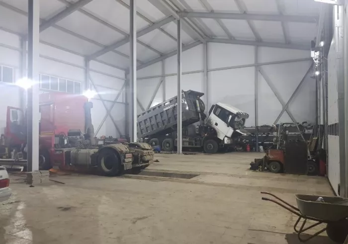 Авторемонт и техобслуживание "АвтоТрансСервис".