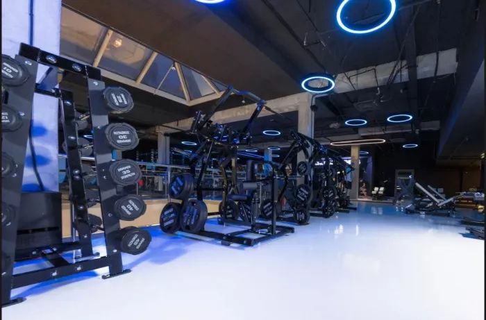 Фитнес-клуб "Crocus Fitness"