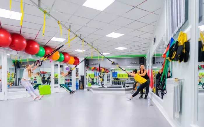 Фитнес-клуб "X-fit studio"
