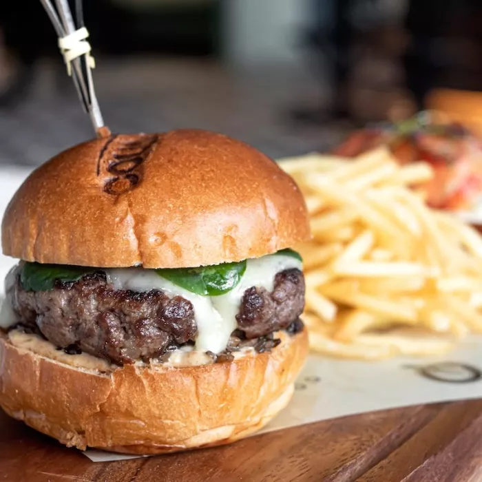 Бар-ресторан "Couqley French Bistro & Bar"