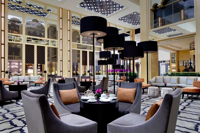 Отель "The H Hotel" 5*